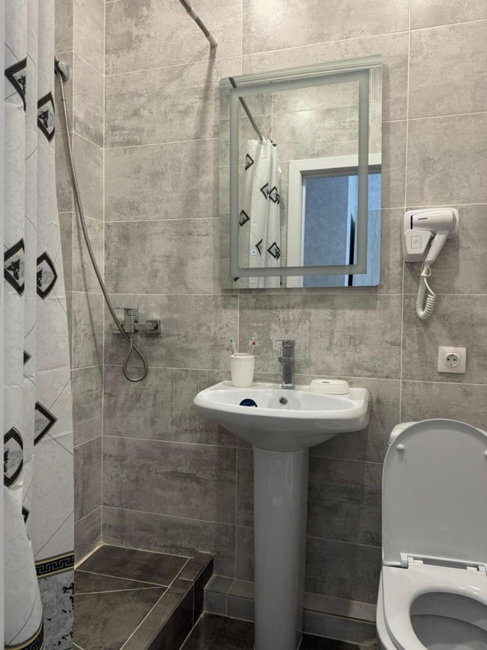 Rose Art Hotel أستانا المظهر الخارجي الصورة